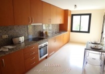 Benahavis property: Apartment for sale in Benahavis, Malaga 203731