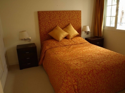 Aloha property: Apartment for sale in Aloha, Malaga 203733