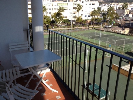 Estepona property: Apartment with 3 bedroom in Estepona 203741