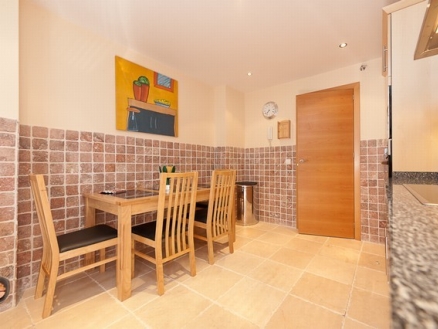 Estepona property: Apartment with 2 bedroom in Estepona, Spain 205290
