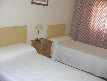 Estepona property: Apartment with 3 bedroom in Estepona 207031
