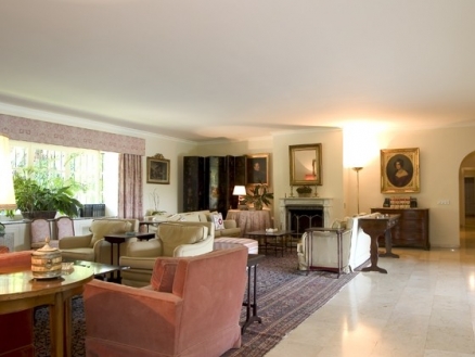 Villa with 8 bedroom in town 207033