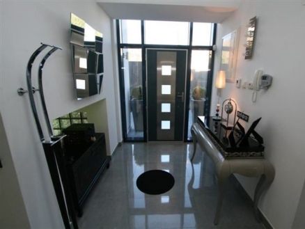 Cerros del Aguila property: Villa with 5 bedroom in Cerros del Aguila 210529