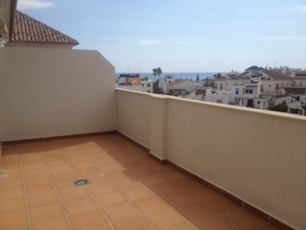 Nerja property: Penthouse to rent in Nerja, Spain 210944