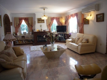 Calahonda property: Villa for sale in Calahonda, Spain 211475
