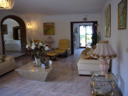 Calahonda property: Villa with 3 bedroom in Calahonda 211475