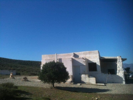 Farmhouse for sale in town 212146