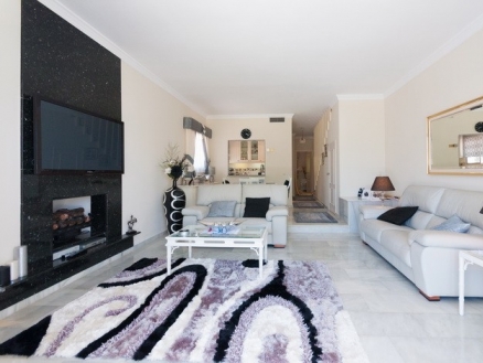 Nueva Andalucia property: Townhome with 2 bedroom in Nueva Andalucia, Spain 213067
