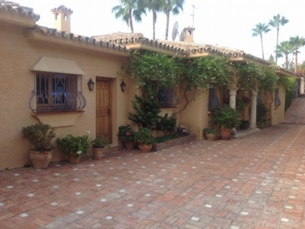 El Paraiso property: El Paraiso Villa 213082