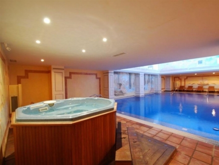 Estepona property: Apartment for sale in Estepona, Malaga 213089