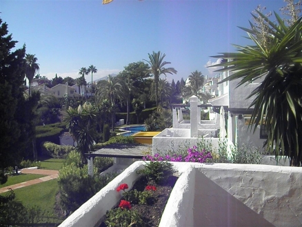 Nueva Andalucia property: Apartment for sale in Nueva Andalucia, Spain 213116