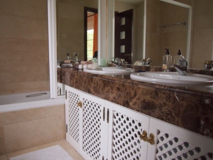 Nueva Andalucia property: Nueva Andalucia, Spain | Villa for sale 213121