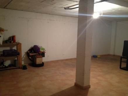 Townhome with 3 bedroom in town, Spain 213178