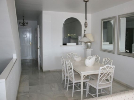 Estepona property: Townhome with 4 bedroom in Estepona, Spain 213202