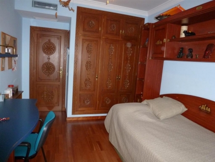 Malaga property | 6 bedroom Villa 213203