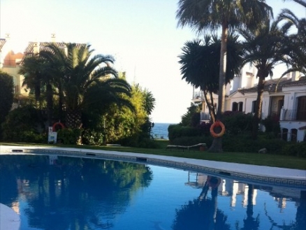 Estepona property: Townhome for sale in Estepona 213214