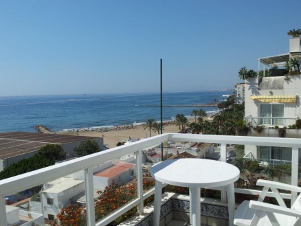 Marbella property: Apartment with 4 bedroom in Marbella 213231