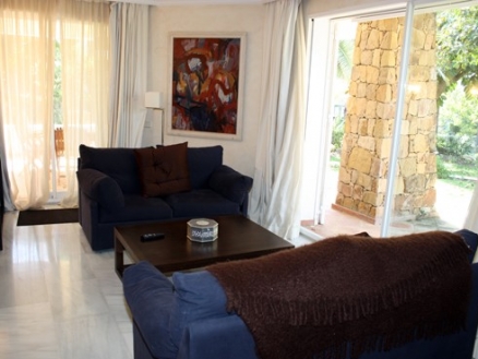 Nueva Andalucia property: Apartment with 2 bedroom in Nueva Andalucia, Spain 213246