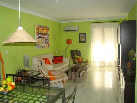Estepona property: Apartment for sale in Estepona, Malaga 213298