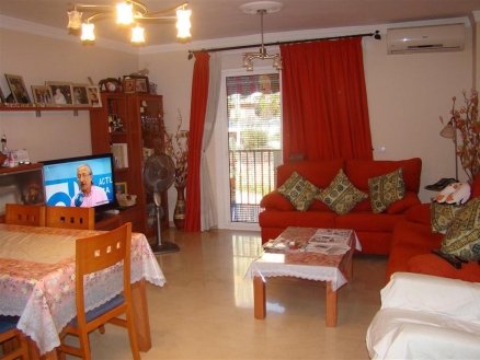 Estepona property: Apartment for sale in Estepona, Malaga 213302