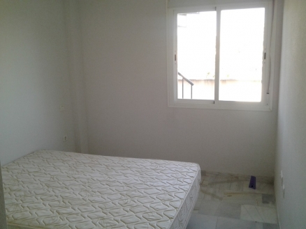 Miraflores property: Apartment with 2 bedroom in Miraflores, Spain 213335