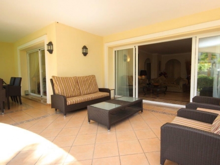 Bahia De Marbella property: Apartment with 2 bedroom in Bahia De Marbella 213336