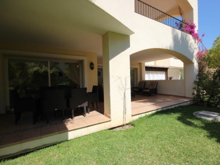 Bahia De Marbella property: Apartment for sale in Bahia De Marbella, Malaga 213336