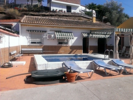 Alhaurin De La Torre property: Villa for sale in Alhaurin De La Torre 213357