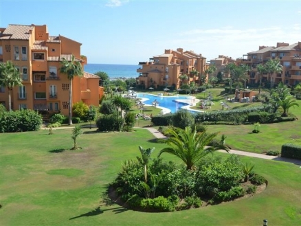 La Duquesa property: Apartment for sale in La Duquesa, Malaga 213367