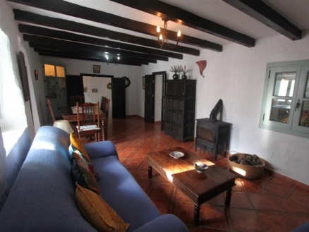 Villa with 3 bedroom in town 213368