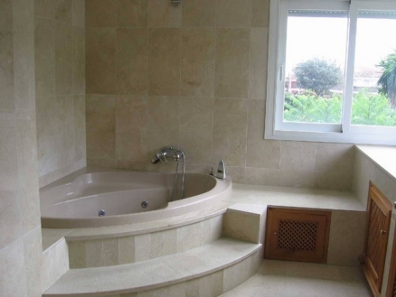 Nueva Andalucia property: Nueva Andalucia Villa 213389