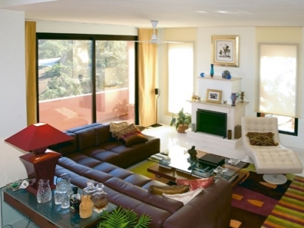 Villa for sale in town, Spain 213392