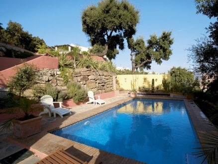 Villa with 4 bedroom in town 213392