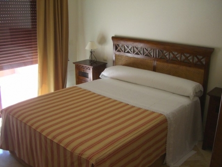 Las Chapas De Marbella property: Apartment for sale in Las Chapas De Marbella, Malaga 213400