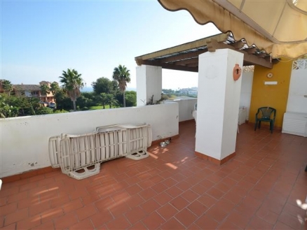 Estepona property: Malaga Apartment 213402