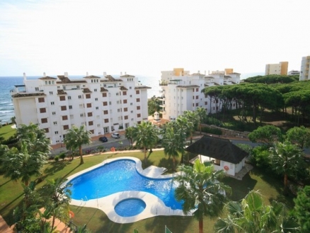 Calahonda property: Apartment for sale in Calahonda, Spain 213432