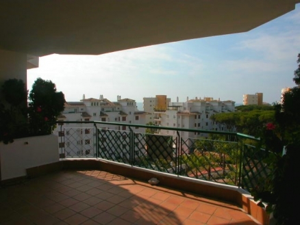 Calahonda property: Apartment for sale in Calahonda, Malaga 213432