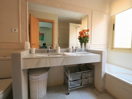 Benahavis property: Villa in Malaga for sale 213444