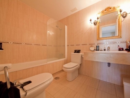 Puerto Banus property: Malaga Apartment 213448