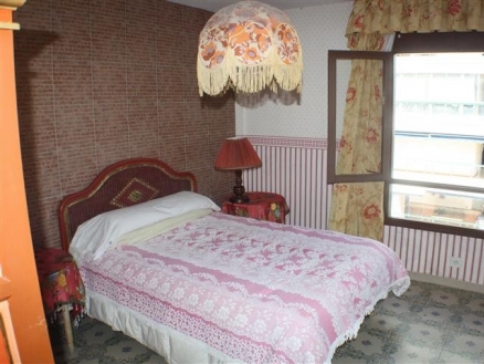 Fuengirola property: Apartment for sale in Fuengirola, Malaga 213525