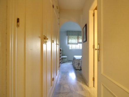 New Golden Mile property: Apartment in Malaga for sale 213530
