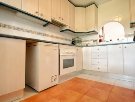 Apartment with 2 bedroom in town 213552