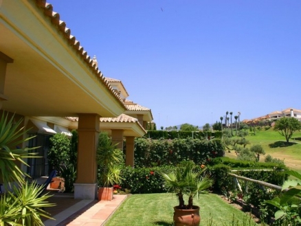 Villa for sale in town 213563