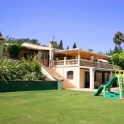 Villa for sale in town 213577