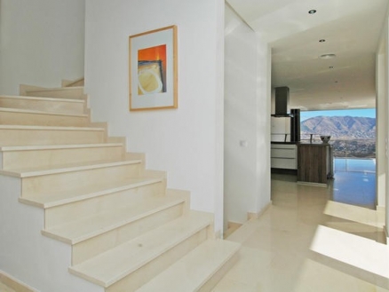 Villa with 5 bedroom in town, Spain 213603