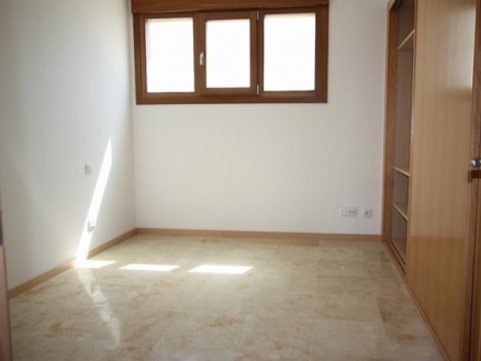 Los Monteros property: Apartment for sale in Los Monteros, Malaga 213608