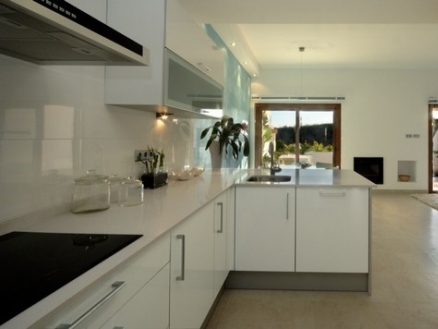 Benalmádena property: Townhome with 4 bedroom in Benalmádena 213635