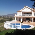 Villa for sale in town 213636