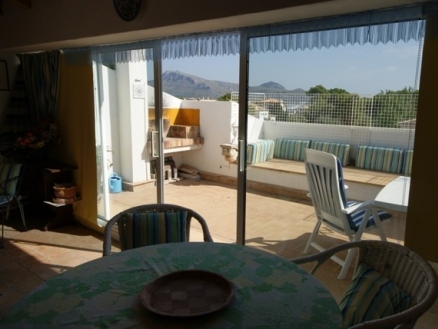 town Apartment 213678
