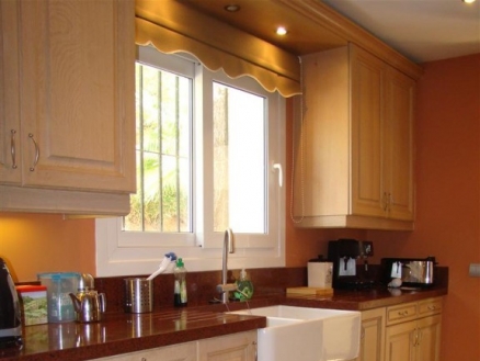 Estepona property: Malaga Villa 213685